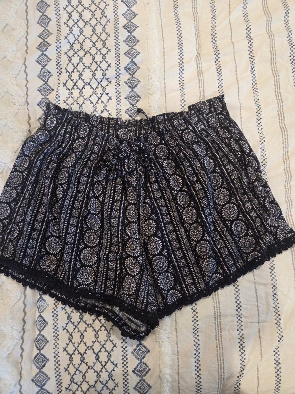 No Boundaries Shorts